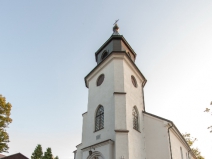 Ślub kościelny w kościele Sobienie Jeziory