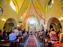 Zdjęcia ślubne , ceremonia kościelna w Jazgarzewie