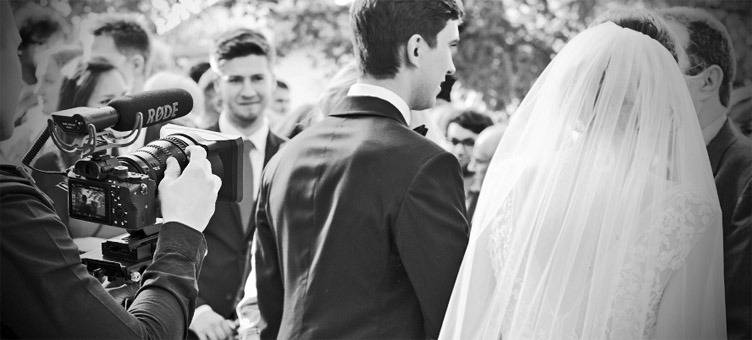 Film ze ślubu i wesela w wysokiej jakości HD lub ultra 4K, kamerzysta na wesele